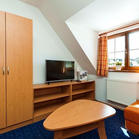 Boží Dar Apartmany Engadin מראה חיצוני תמונה