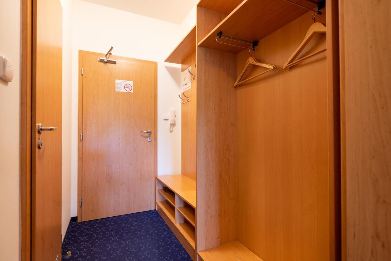 Boží Dar Apartmany Engadin מראה חיצוני תמונה