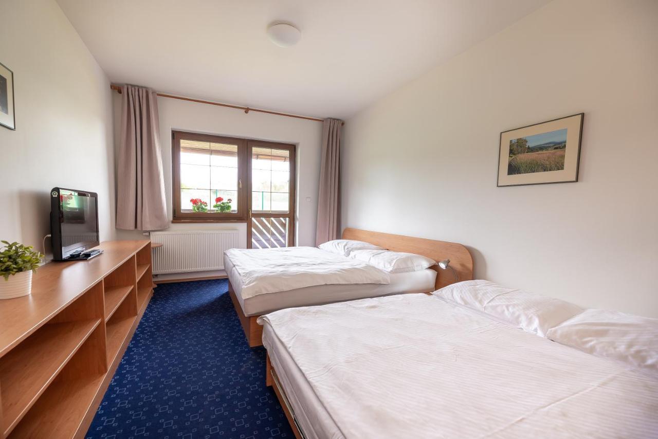 Boží Dar Apartmany Engadin מראה חיצוני תמונה