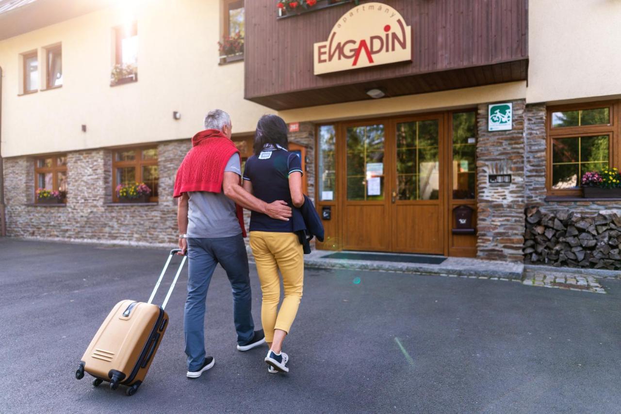 Boží Dar Apartmany Engadin מראה חיצוני תמונה